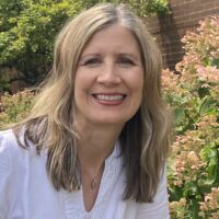 Anne Dyer